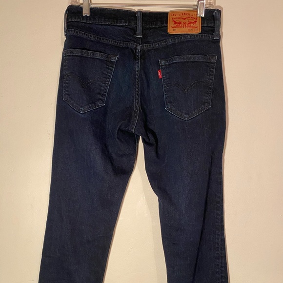 Levi Jeans - Picture 2 of 2